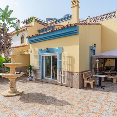 Villa Valentina - Renovated On Los Alamos Beach Torremolinos Eksteriør bilde