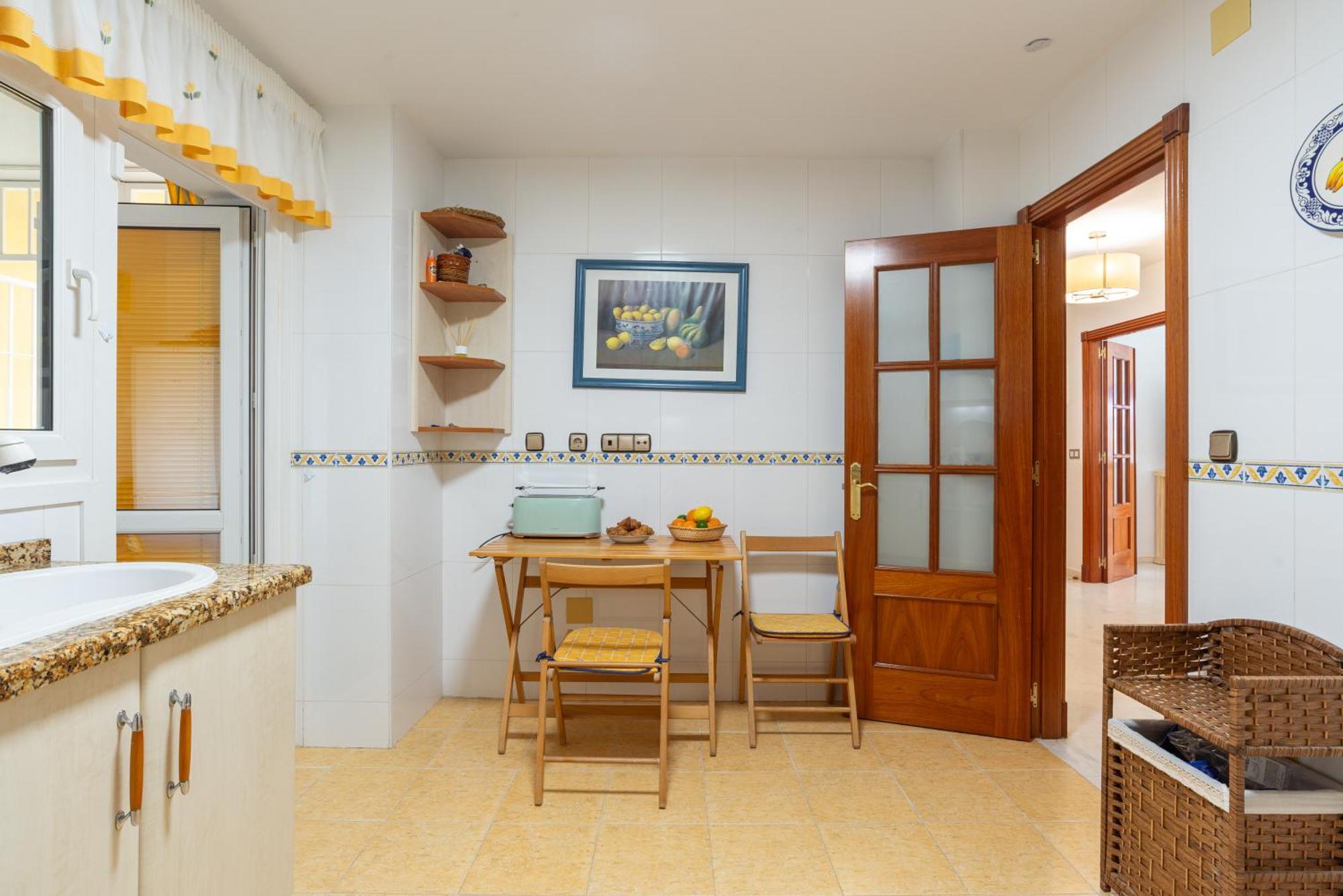 Villa Valentina - Renovated On Los Alamos Beach Torremolinos Eksteriør bilde