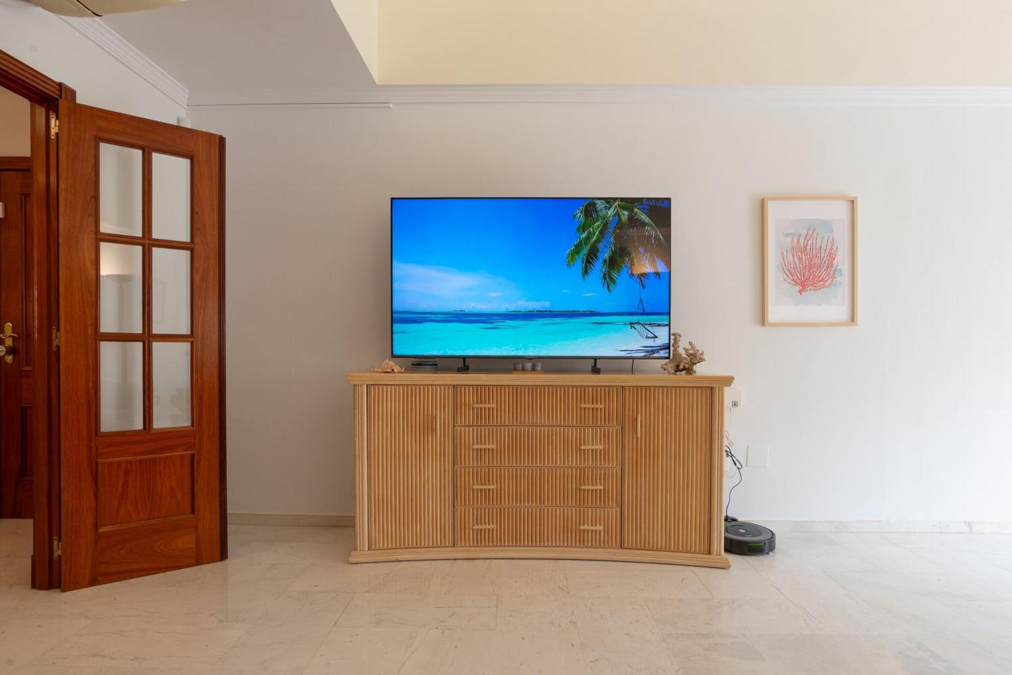 Villa Valentina - Renovated On Los Alamos Beach Torremolinos Eksteriør bilde