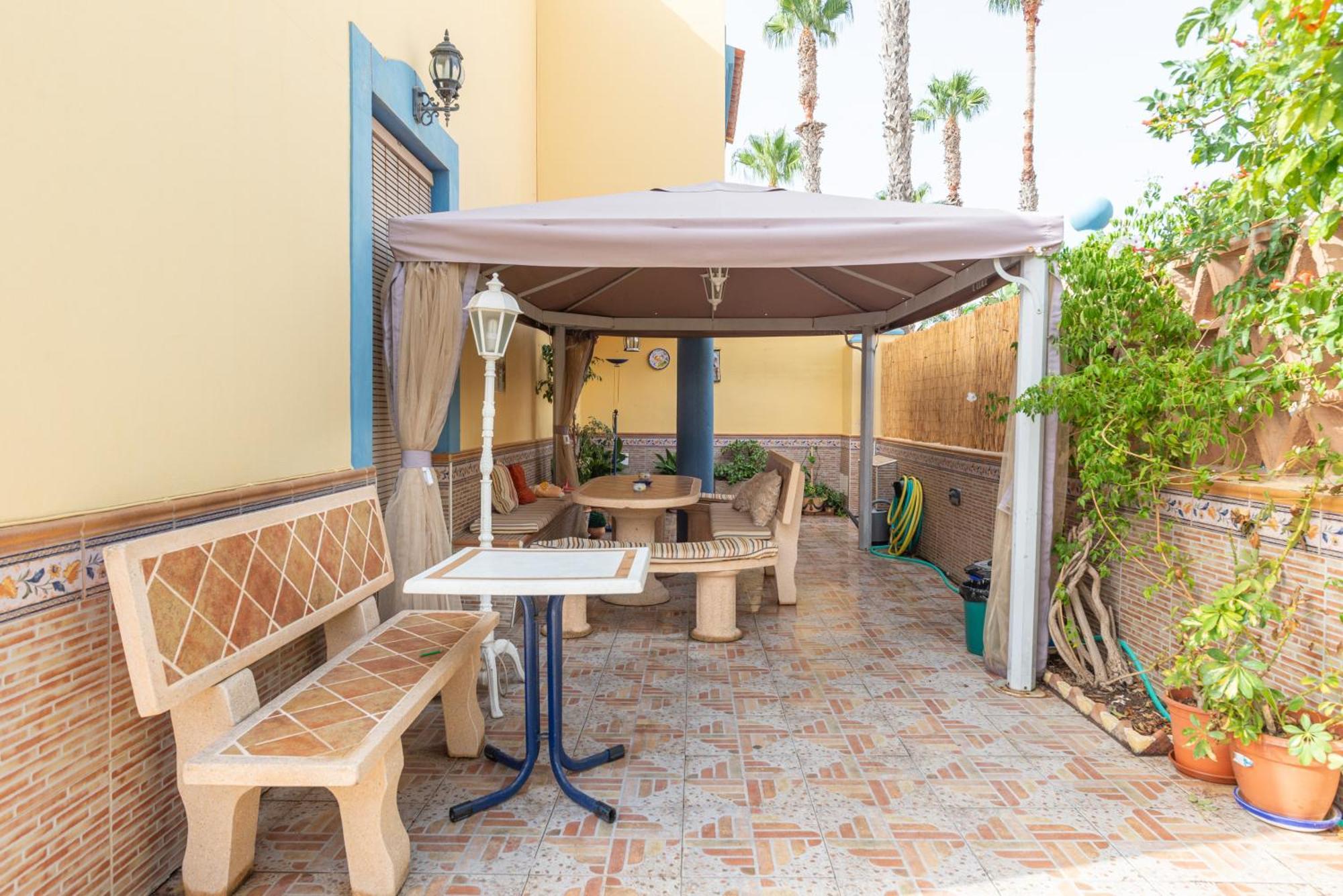 Villa Valentina - Renovated On Los Alamos Beach Torremolinos Eksteriør bilde