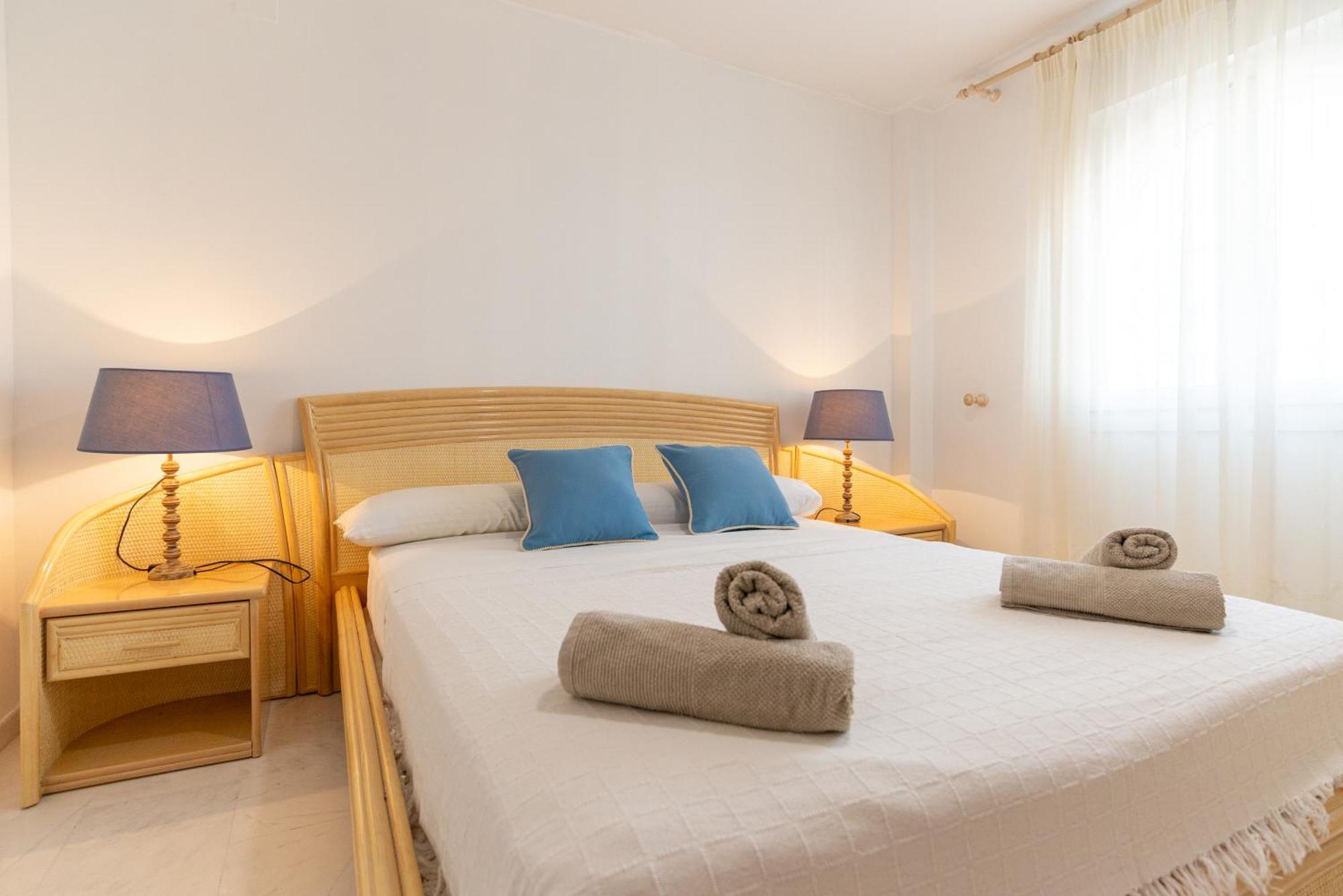 Villa Valentina - Renovated On Los Alamos Beach Torremolinos Eksteriør bilde